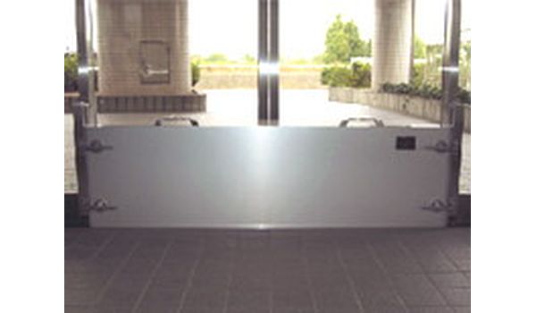 パネル式止水板